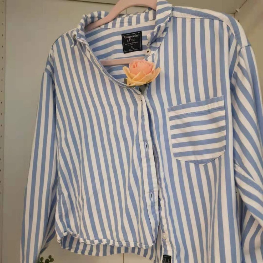 Stripped top